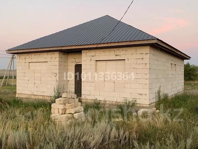 Жеке үй · 3 бөлме · 100 м² · 10 жүзд., Нура 1880 — Магазин Шалкар, бағасы: ~ 13 млн ₸ в Актобе, жилой массив Акжар-2