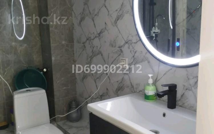 1-комнатная квартира · 33 м² · 5/10 этаж, мкр Шугыла 340/3 за 180 000 ₸ в Алматы, Наурызбайский р-н — фото 3