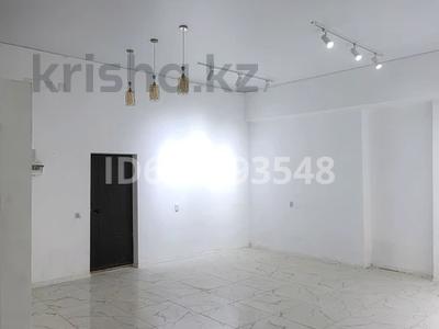 Свободное назначение, офисы, магазины и бутики, склады, салоны красоты · 46 м² за 5 млн 〒 в Актау, 32В мкр