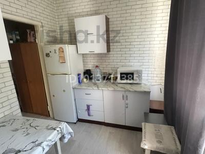 2-бөлмелі пәтер · 50 м² · 4/5 қабат, Толе би 113/75, бағасы: 270 000 ₸ в Алматы, Алмалинский р-н