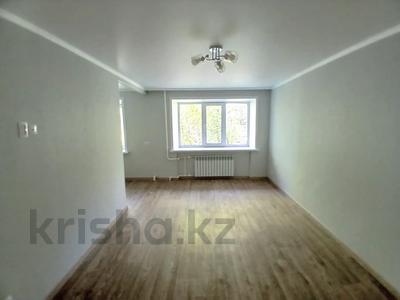2-бөлмелі пәтер · 45 м² · 2/5 қабат, Жаңа қала ш/а., Ерубаева 58, бағасы: 22 млн ₸ в Караганде, Казыбек би р-н
