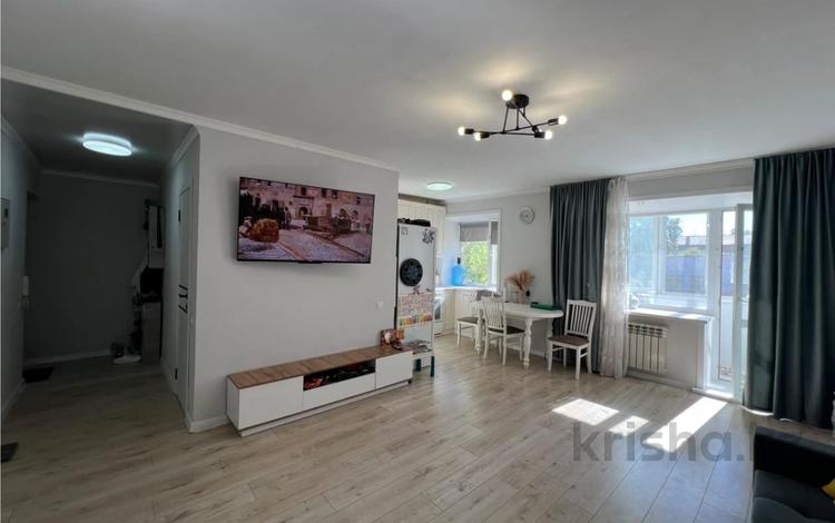 2-бөлмелі пәтер · 45.9 м² · 3/5 қабат, Жаңа қала ш/а., Назарбаева, бағасы: 24.4 млн ₸ в Караганде, Казыбек би р-н — фото 2