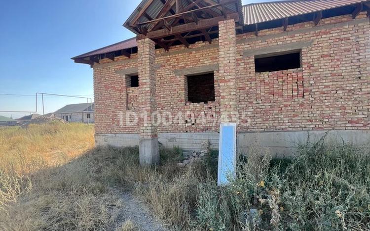 Отдельный дом · 4 комнаты · 100 м² · 7.5 сот., Абен толебаев 1 за 23 млн ₸ в  — фото 2