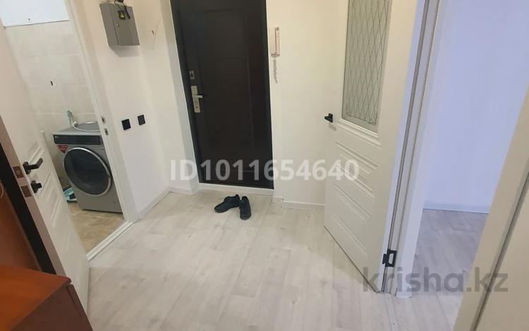 1-комнатная квартира · 47 м² · 5/6 этаж, ул. Академика Бинеша Жарбосынова 85 за 18.5 млн 〒 в Атырау, мкр Авангард-2 — фото 2