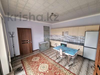 2-комнатная квартира, 80 м², 1/5 этаж помесячно, АДС — Камунизм за 100 000 〒 в Туркестане