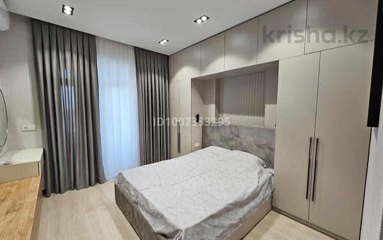 2-комнатная квартира · 50 м² · 8/12 этаж, мкр Уркер 43/5 за 25 000 ₸ в Астане, Нура р-н — фото 2