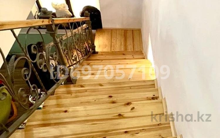Отдельный дом · 5 комнат · 300.8 м² · 10 сот., мкр Алатау (ИЯФ) — Магазин&quot;Виктория&quot; за 90 млн 〒 в Алматы, Медеуский р-н — фото 2