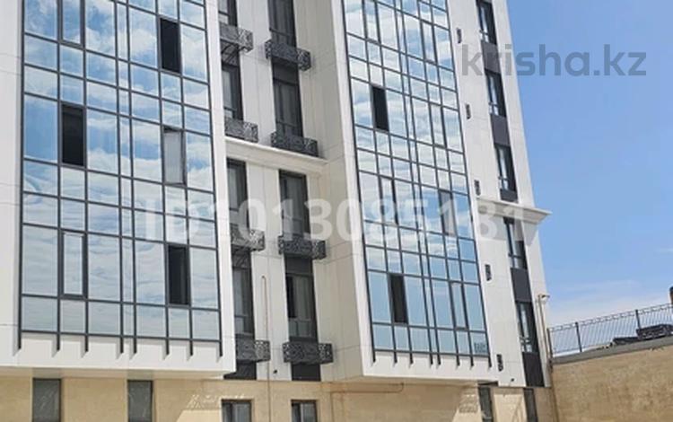 2-комнатная квартира · 66.2 м² · 1/9 этаж, 7А мкр 27 за 23 млн ₸ в Актау — фото 2