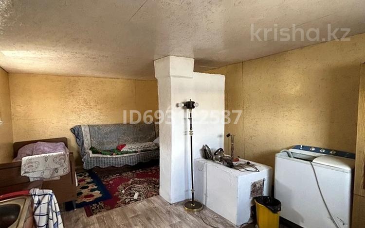 Отдельный дом · 1 комната · 25 м² · 6 сот., Темирбекова 124 за 40 000 ₸ в Кокшетау — фото 3