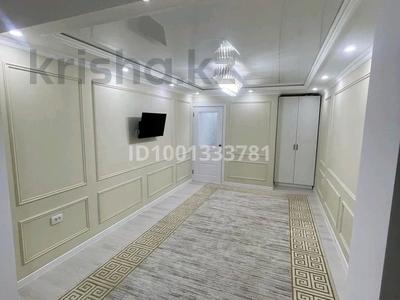 Аренда квартир в Шымкенте: 2-комнатная квартира · 105 м² · 4/5 этаж, 16-й микрорайон, 16-й микрорайон — Рахат ай за 250 000 〒 2-комнатная квартира · 105 м² · 4/5 этаж, 16-й микрорайон, 16-й микрорайон — Рахат ай за 250 000 〒 в Шымкенте, Аль-Фарабийский р-н