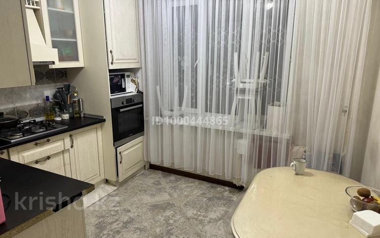 3-комнатная квартира · 78 м² · 2/5 этаж, Мауленова — Курмангазы между Сейфуллина и Наурызбай батыра за 82 млн ₸ в Алматы, Алмалинский р-н — фото 2