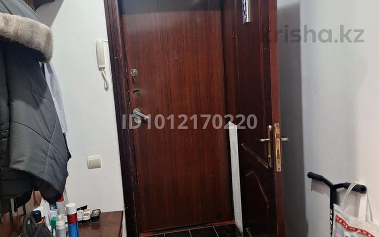 3-бөлмелі пәтер · 63 м² · 1/3 қабат, ул. Ыкылас 6, бағасы: 50 млн ₸ в Алматы, Ауэзовский р-н — фото 2
