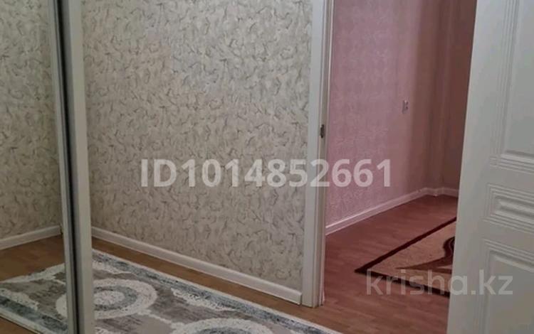 3-комнатная квартира · 86 м² · 1/5 этаж, Шүкірова за 200 000 ₸ в  — фото 2