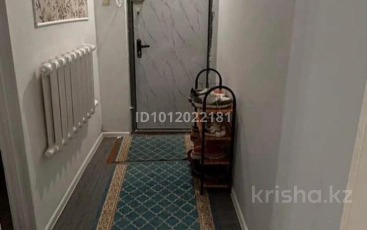 1-комнатная квартира · 31 м² · 3/5 этаж, 1 мкр 24 — Көктем аялдамасының артында за 5 млн ₸ в Кульсары — фото 2