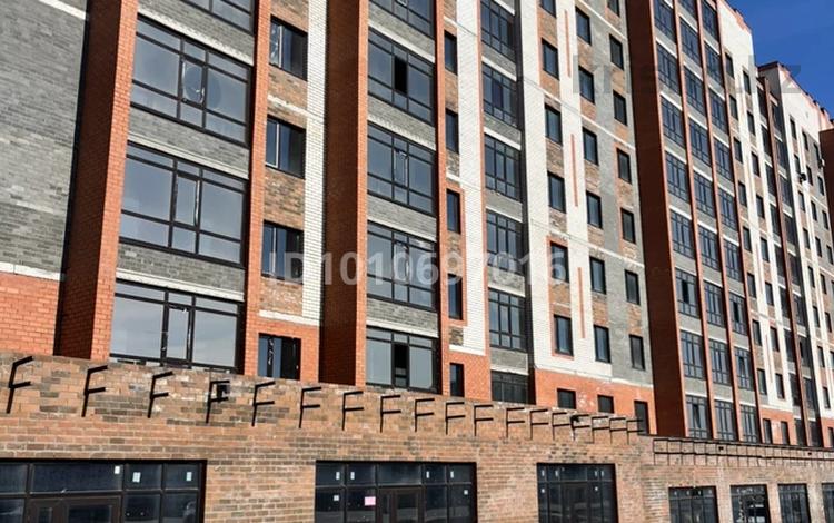 Еркін, кеңселер, дүкендер мен бутиктер · 180 м², бағасы: 900 000 ₸ в Актобе — фото 2