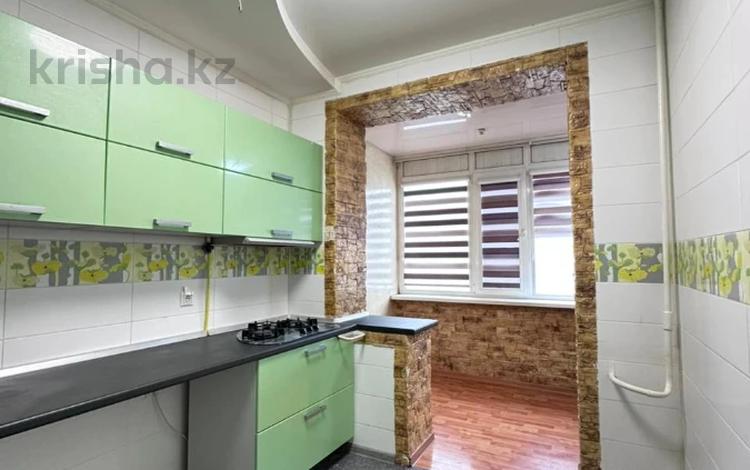 3-комнатная квартира · 73 м² · 4/5 этаж, 5-й мкр 10 за 19.5 млн ₸ в Актау — фото 2