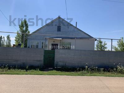 Отдельный дом · 3 комнаты · 94.2 м² · 10 сот., Е.Омарова 38 за 15 млн ₸ в Тарановском