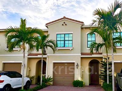 Часть дома · 4 комнаты · 160 м² · 10 сот., Boca Raton за 315 млн 〒 в Майами