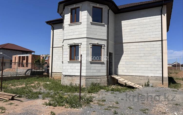Отдельный дом · 5 комнат · 280 м² · 10 сот., 13-я ул 27 за 42 млн ₸ в Нурлы — фото 45