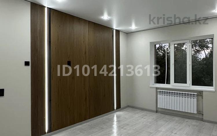 1-комнатная квартира · 36 м² · 4/5 этаж, мкр Аса 16 — Жібек жолы за 12 млн ₸ в Таразе — фото 2
