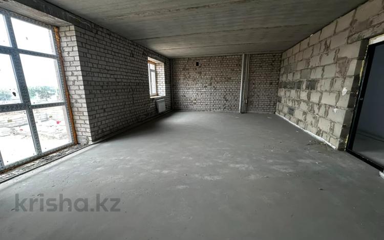 1-комнатная квартира · 47 м² · 3/9 этаж, Каз Правды 7/2 за 19.5 млн ₸ в Павлодаре — фото 2