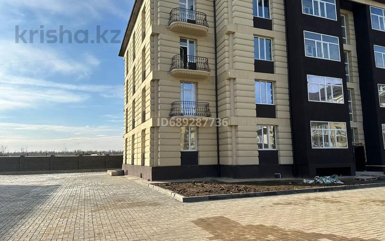 3-комнатная квартира · 100 м² · 4/4 этаж, мкр. Алтын орда, Саздинское Лесничество — На пересечении улицы Г. Жубановой и Саздинское Лесничество за магазином Энергия и не далеко от кафе Гараж за 26.5 млн ₸ в Актобе — фото 9