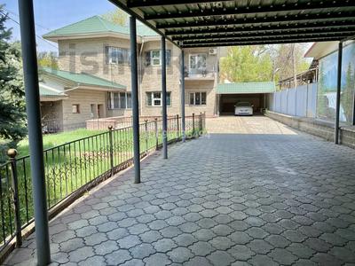 Жеке үй · 5 бөлме · 250 м² · 8 сот., мкр Коктем-1, Бухар жырау — Маркова - Центр города, бағасы: 2.5 млн 〒 в Алматы, Бостандыкский р-н