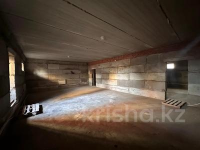 Свободное назначение, офисы, образование · 156 м² за 9 млн 〒 в Актобе, мкр. Алтын орда