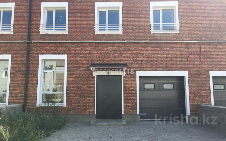 4-комнатная квартира · 200 м² · 2 этаж, Мухтара Ауэзова 189 — проспект Нурсултана Назарбаева за 40 млн ₸ в Кокшетау — фото 5