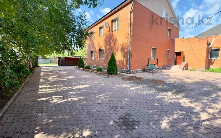 Жеке үй · 6 бөлме · 354 м² · 10 жүзд., МИЧУРИНО — РЕЗИДЕНЦИЯ, бағасы: 115 млн ₸ в Астане, Алматы р-н — фото 8