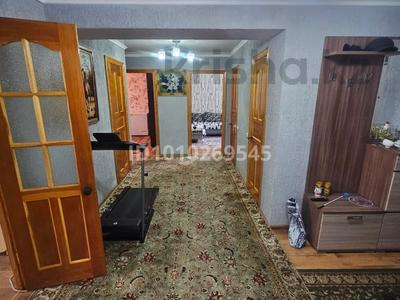 4-бөлмелі пәтер · 110 м² · 2/5 қабат, Кабанбай батыра 93, бағасы: 70 млн ₸ в Усть-Каменогорске