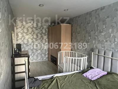 2-комнатная квартира · 47 м² · 3/5 этаж, Ауезова 13 за 23 млн 〒 в Усть-Каменогорске, Ульбинский