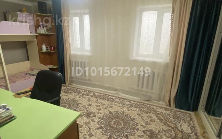Отдельный дом · 2 комнаты · 10 м² · 10 сот., Жастар за 11 млн ₸ в Атырау — фото 3