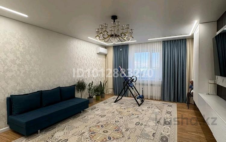 3-бөлмелі пәтер · 110 м² · 3/5 қабат, Ескі аэропорт ш/а., Кеменгер 41 к 1, бағасы: 48 млн ₸ в Уральске, мкр Старый Аэропорт — фото 2