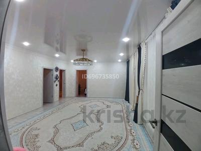 Отдельный дом · 4 комнаты · 114 м² · 3.92 сот., Аксай 46/1 — Магазин Асель за 13.5 млн 〒