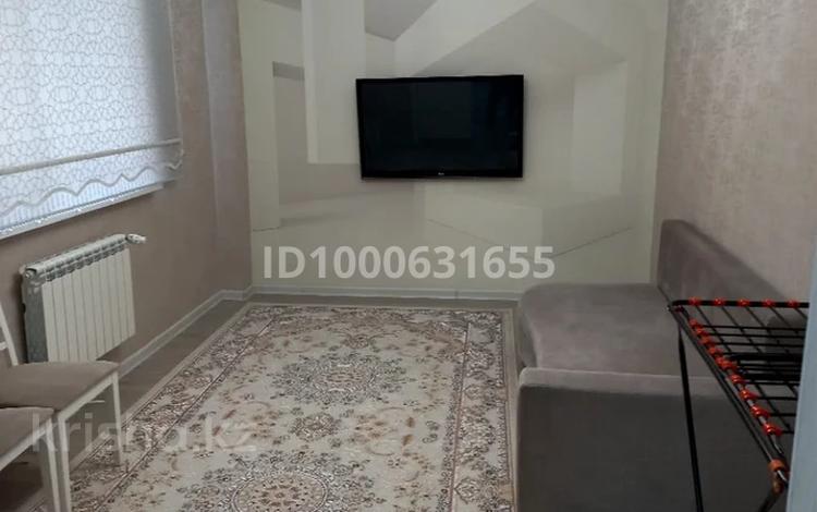 2-комнатная квартира · 63 м² · 11/17 этаж, Кунаева 91 за 36 млн ₸ в Шымкенте, Аль-Фарабийский р-н — фото 2