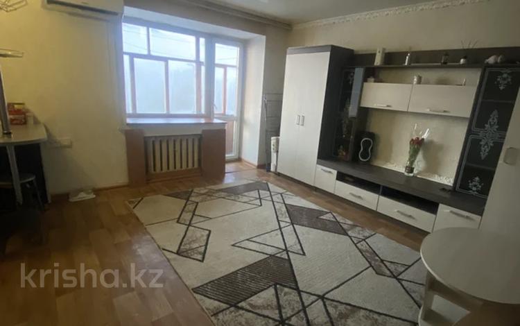 1-комнатная квартира · 30 м² · 5/5 этаж, Алиханова 8а за 10.8 млн ₸ в Караганде, Казыбек би р-н — фото 2