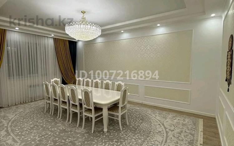 4-комнатная квартира · 148 м² · 3/6 этаж, 31-й мкр 13 — Жайық.Хазар базар за 60 млн ₸ в Актау — фото 2