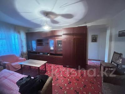 3-бөлмелі пәтер · 58 м² · 2/5 қабат, богенбай батыра 50, бағасы: 20 млн ₸ в Астане, Сарыарка р-н