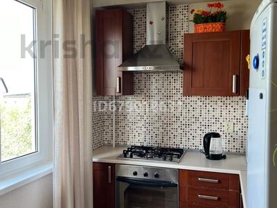 2-комнатная квартира · 55 м² · 5/9 этаж, 10 микрорайон за 170 000 〒 в Аксае