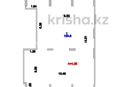 Свободное назначение, офисы, магазины и бутики, общепит, салоны красоты, фитнес и спорт, медцентры и аптеки, образование, развлечения, кабинеты и рабочие места, студии · 135 м² за ~ 1.2 млн ₸ в Астане, Нура р-н