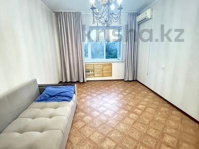3-комнатная квартира · 65 м² · 4/5 этаж, мкр Тастак-2, Прокофьева 33 за 320 000 ₸ в Алматы, Алмалинский р-н
