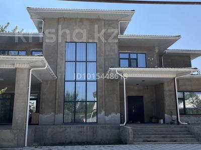 Жеке үй · 5 бөлме · 360 м² · 8.37 жүзд., Сүйінбай 32, бағасы: 160 млн ₸ в 