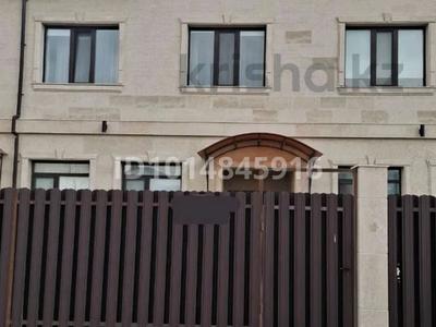 4-бөлмелі пәтер · 145 м², Ермекова 110, бағасы: 380 000 ₸ в Караганде, Казыбек би р-н
