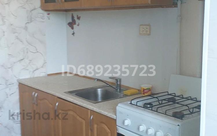 1-бөлмелі пәтер · 43 м² · 4/5 қабат, мкр 4, Мкр. 4 — Алтындар, бағасы: 120 000 ₸ в Уральске — фото 2