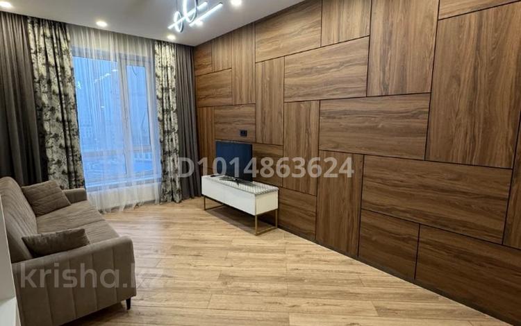 3-комнатная квартира · 94 м² · 7/12 этаж, Бухар Жырау 27 за 800 000 ₸ в Астане, Есильский р-н — фото 2