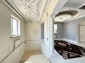 Жеке үй · 10 бөлме · 350 м² · 15 жүзд., Куншуак 3, бағасы: 230 млн ₸ в Астане, Алматы р-н — фото 19