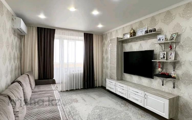 3-комнатная квартира · 60.4 м² · 6/6 этаж, Шугаева 172 за 19 млн ₸ в Семее — фото 2