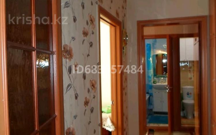 2-комнатная квартира · 58 м² · 8/16 этаж, мкр Юго-Восток, Пр. Республики 18/2 за 23.7 млн ₸ в Караганде, Казыбек би р-н — фото 2