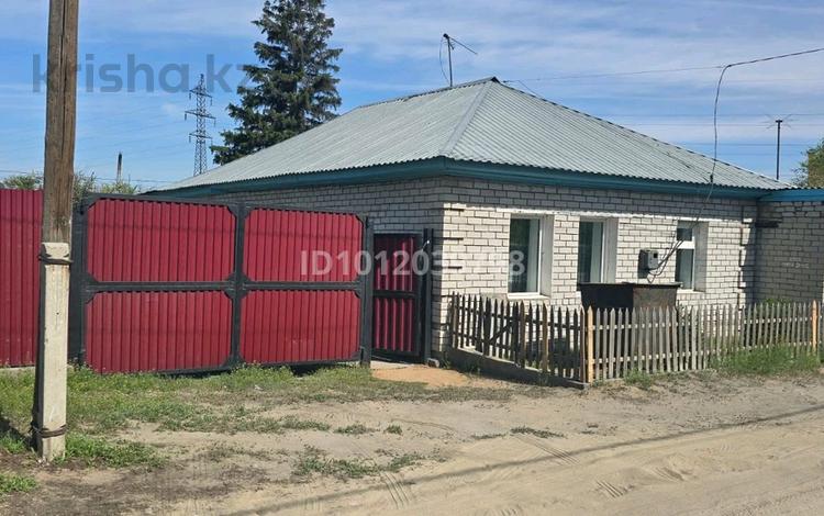 Отдельный дом · 3 комнаты · 80 м² · 6 сот., Кокчетваская за 19 млн ₸ в Семее — фото 2